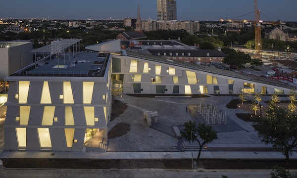 Design and Construction with Hollow Core Museum of Fine Art in Houston at night