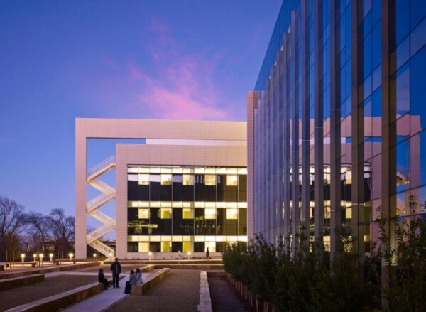 PCMA UT 60_file_Image4 The role of precast in resilience-based design UT Dallas side view