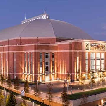 Dickies Arena Parking Garage