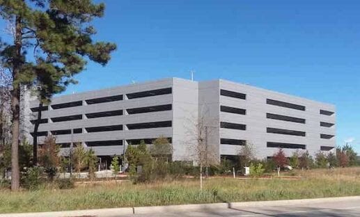 HP Plaza Parking Garage